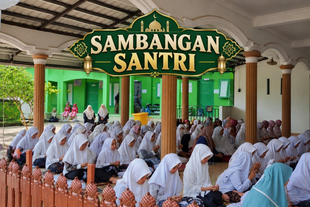 Sambangan/Penjengukan Santri Baru Kelas VII dan X
